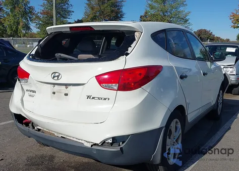 2012 Hyundai Tucson Gl z USA, uszkodzony, nr VIN KM8JT3AB9CU447741